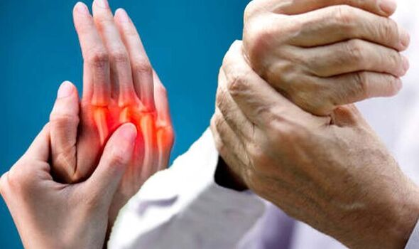 8 Tips for Balancing Arthritis Pain and Housework