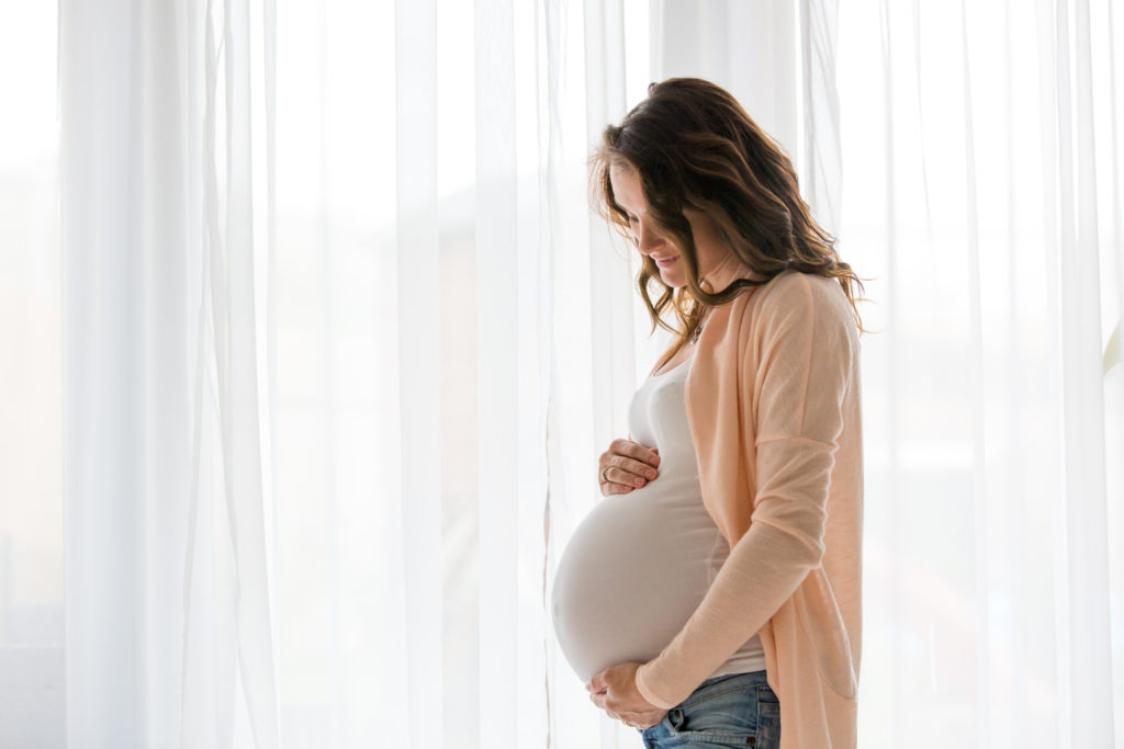 When is lower back pain during pregnancy serious?