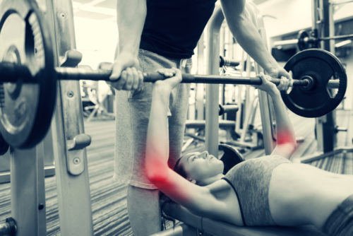 How to Treat Elbow Pain Caused by Weightlifting