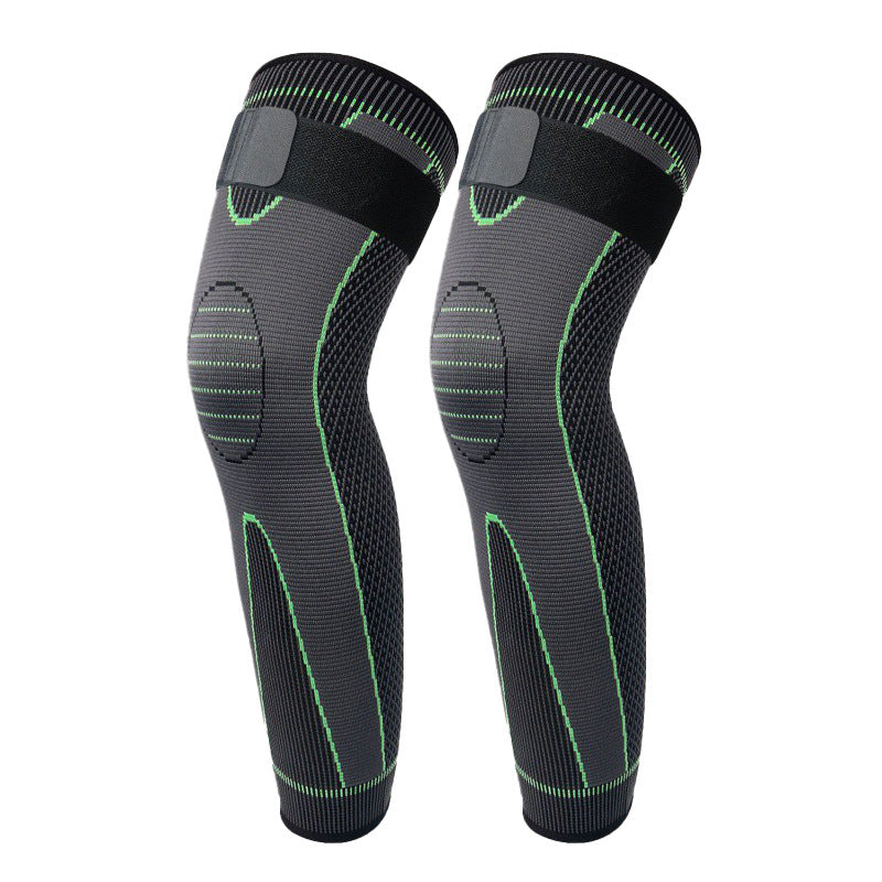 Black knee support sleeve short style with adjustable strap