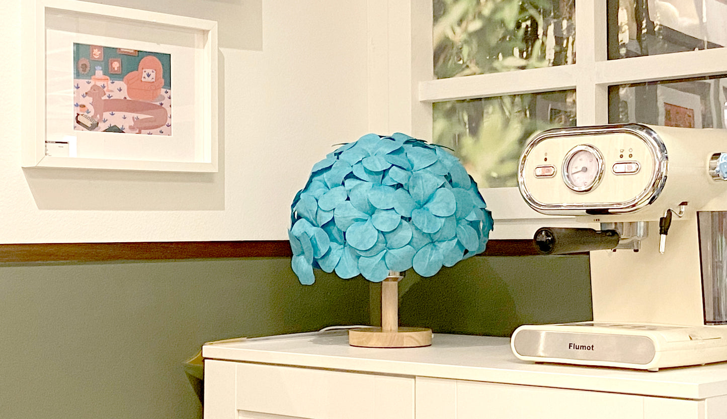 DIY Hydrangea Lamp: Whimsical & Romantic Handmade Paper Flowers
