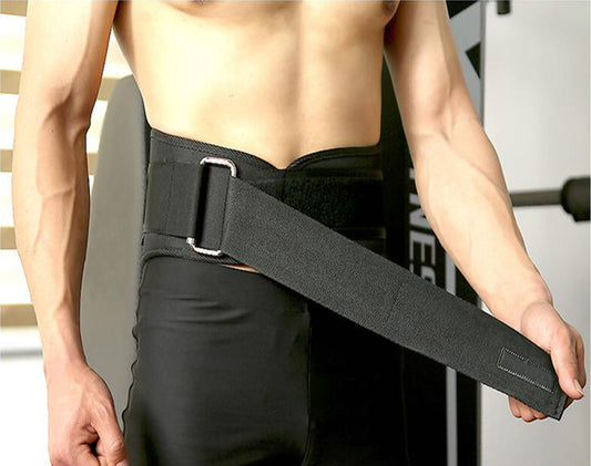 Black Buckle Weightlifting Belt